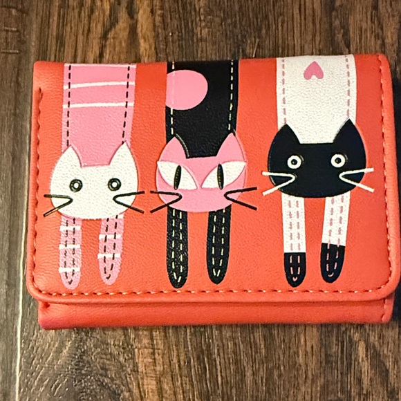 unbranded Handbags - Cute Cat Design Wallet - Pink and Black GUC